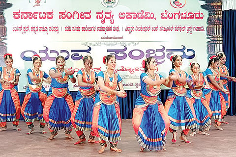 Gangavati Youva Sambra