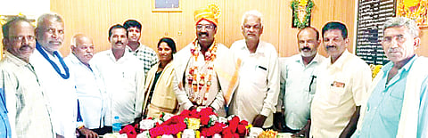 ಅರಸು ಹಾದಿಯಲ್ಲಿ ನಡೆಯುತ್ತಿರುವ ಹರೀಶ್ ಗೌಡ