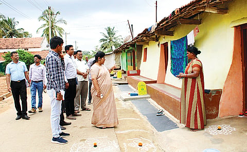 HUN-SEP-8-1(ZP CEO VISIT TO HUSENPURA)