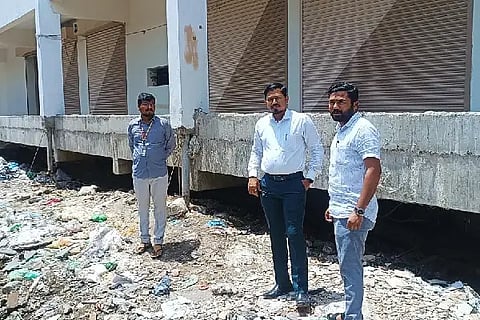 Indi Town, Revenue Sub-Divisional Officer, Abid Gadyal, Municipal Council, Chief Officer, Mega Market,