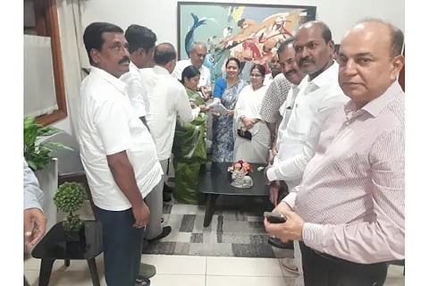 JDs delegation