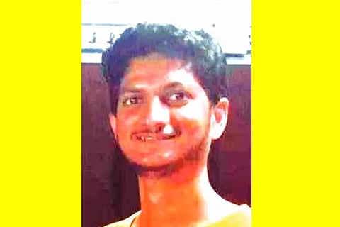 Jagaluru, electricity, touch, youth, death,