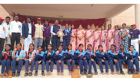 Let the students have a competitive spirit