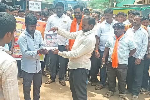 Massive protest by Hindu organisations
