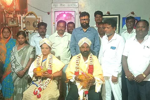 Nalatwada, Bus Stand, Veereshwar, Congress leader, C.B.Aski,