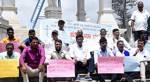 Protest against Muniratna in Mysore