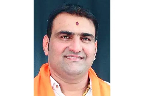 SUNIL NAIK