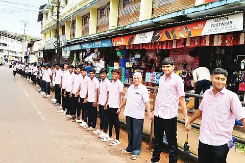 Sul_Manava-sarapali