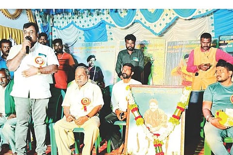 khhalli exmla