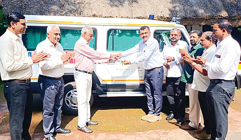 ಚಿತ್ರ 30ಎಸ್ ಡಿ ಪಿ 03