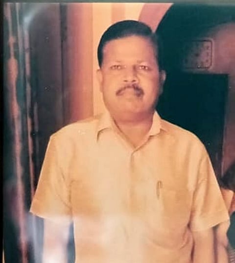 ಲಾಡ್ಜ್‌ನಲ್ಲಿ ಆತ್ಮಹತ್ಯೆಗೆ ಶರಣಾದ ಶಿಕ್ಷಕ ರಂಗಸ್ವಾಮಿ