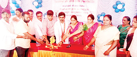 ಪೌರ ಕಾರ್ಮಿಕರನ್ನು ಗೌರವಿಸುವ ಕೆಲಸವಾಗಲಿ