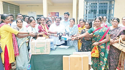 ಸ್ವ-ಉದ್ಯೋಗಕ್ಕೆ ಸರ್ಕಾರಿ ಯೋಜನೆ ಸಹಕಾರಿ