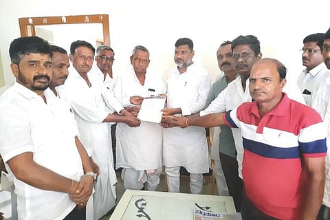 20 makski 02