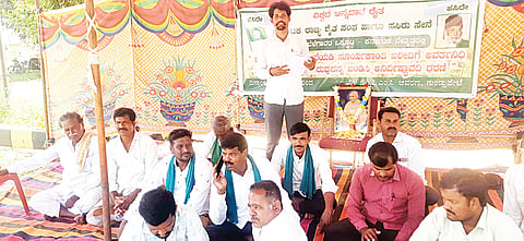 ವಾಲ್ಮೀಕಿ ಜಯಂತಿ ಆಚರಿಸಲು ನಿರ್ಧಾರ