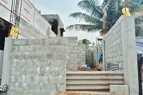 25 BIRUR 01
