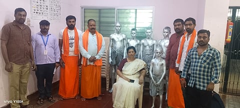 ಮಹಾತ ಗಾಂಧಿ ವೇಷ ಧರಿಸಿ ಭಿಕ್ಷಾಟನೆ:ಐವರು ಮಕ್ಕಳ ರಕ್ಷಣೆ
