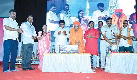 27KITTUR1