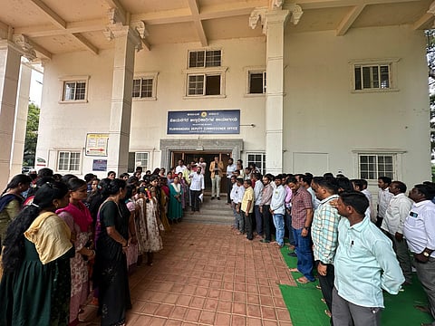 30 MANJU 03