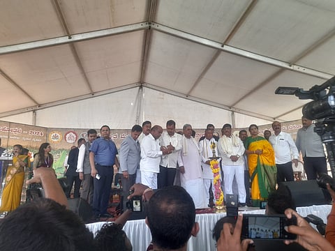 ಹೆಚ್ಚು ಜನರು ಪಾಲ್ಗೊಳ್ಳುವ ಮೂಲಕ ದಸರಾ ಯಶಸ್ವಿಗೊಳಿಸಿ