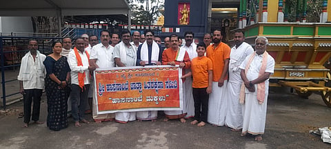 ವಸ್ತ್ರ ಸಂಹಿತೆಯಲ್ಲಿ ಹಾಸನಾಂಬ ದರ್ಶನಕ್ಕೆ ಮನವಿ
