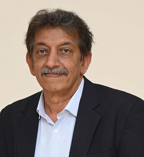 4 Dwd 7 (Dr. K. Rajaramanna)