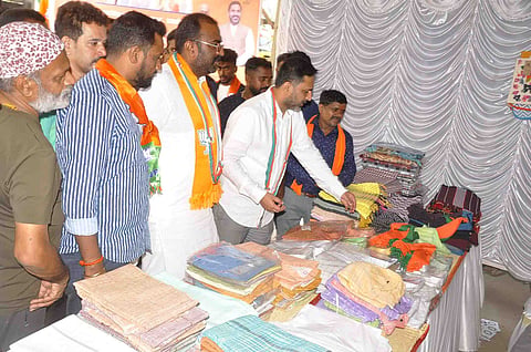 ಸ್ವದೇಶಿ ಖಾದಿ ವ್ಯಾಪಾರಕ್ಕೆ ಪ್ರಿತಂ ಜೆ. ಗೌಡ ಚಾಲನೆ