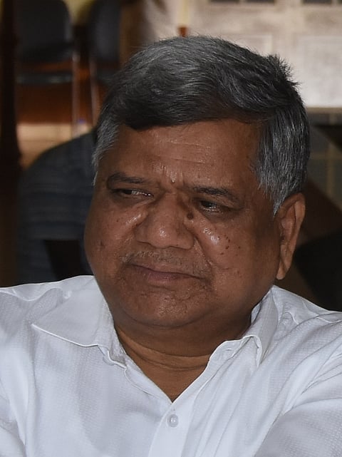6 vikram 10(Jagadeesh Shettar)