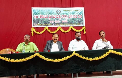 ಧೈರ್ಯವಾಗಿ ಶ್ರೀ ಗಂಧದ ಮರ ಬೆಳೆಯಿರಿ:ಕೆ. ಅಮರ ನಾರಾಯಣ ಕರೆ