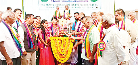 ಸಹಕಾರ ಸಂಸ್ಥೆಗಳಲ್ಲಿ ರಾಜಕೀಯ ನುಸುಳದಿರಲಿ