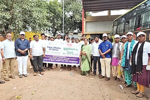 Cleanliness is service campaign in Kulageri
