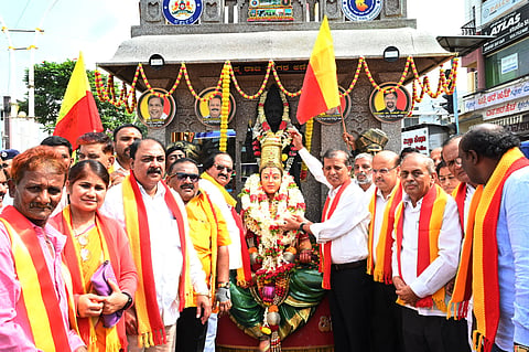 DVG-RATHAYATRE-24.jpg