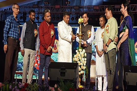 Dussehra Poetry Concert which entertained the public