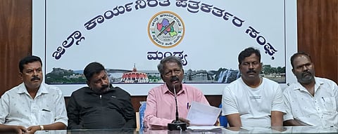 Former municipal chairman Doddiah press conference Mandya
