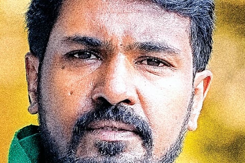G.B.-Vinayakumar-dvg-Congress.jpg