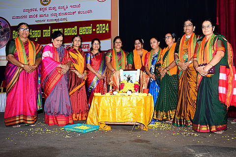 KITTU RANI CHENNAMMA (2)