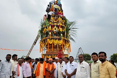 Kallinatheshwara Rathotsava, Nalatwada, Chikkabijjur, Jatre, Krishna Nadi, Kannada-Culture Department,