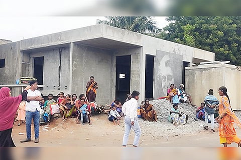 Kampli Uncompleted Indira Canteen