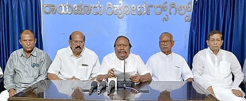 MUN NUR KAP[U SAMAJA PRESS MEET (1)