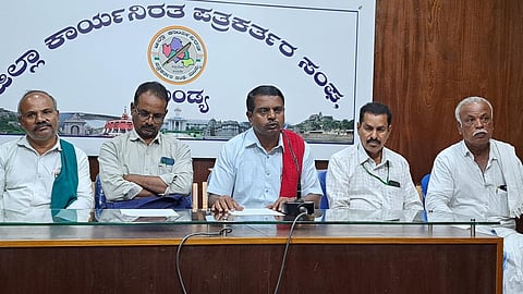 Sugarcane Growers Association press conference Mandya