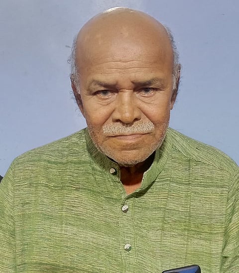 V.N AKKI