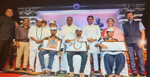 gandhi jayanthi essay writing winners felicitation cm siddaramayya