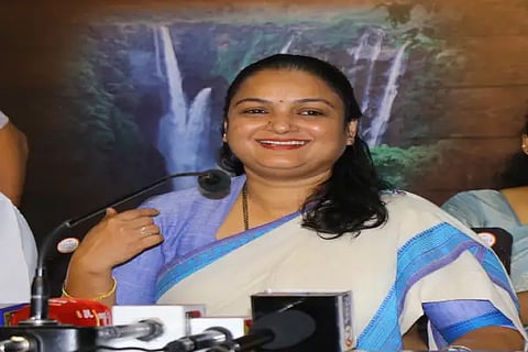 congress women cell dist president Anitha kumari