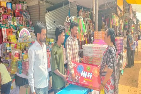 freedam park pataki shops