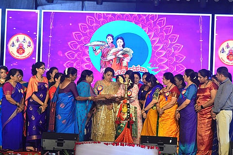 mahila dasara