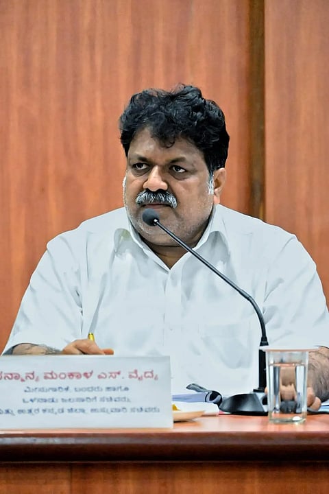 minister-Mankal-Vaidya