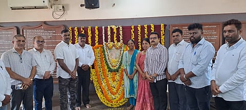 mng-17oct-vallmiki