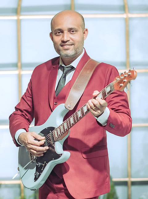 mng-28oct-roshan crasta