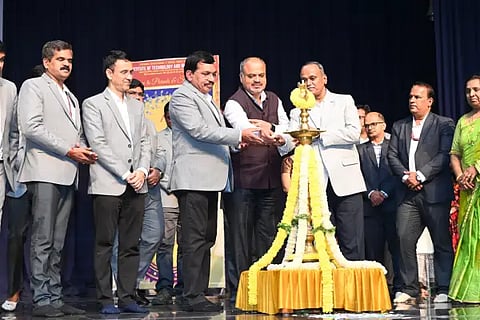 pesit collage programme