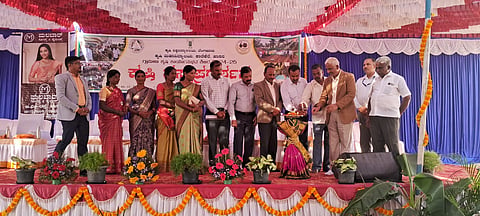 ರೈತರು ವಾತಾವರಣಕ್ಕೆ ತಕ್ಕಂತೆ ಬೆಳೆ ಬೆಳೆಯಬೇಕು:ಡಾ.ಎಚ್.ಎಸ್.ಶಿವರಾಮು